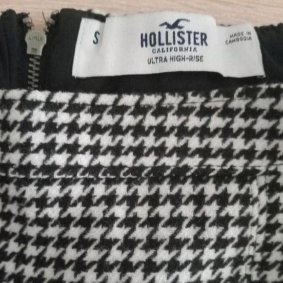 Hollister Houndstooth High Rise Mini Skirt With Slit Barbie Preppy Mod Alt - Picture 3 of 8